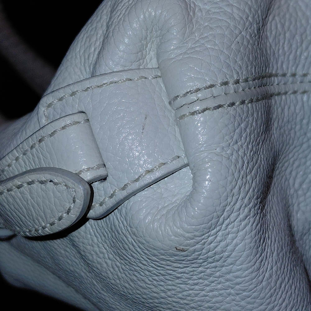 Ferragamo Gancini Satchel Tote Soft Off White Pebbled Leather! - Picture 8 of 16
